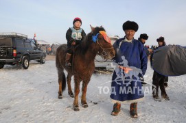 Айргийн дөрөв – Хөвсгөл аймгийн Мөрөн сумын уяач Г.Намсрайдоржийн Хул морь