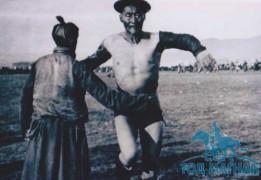 Их монгол Шаравжамцын зээнцэр Ч.Пэрэнлэйбазар: Хөвсгөлийн бөхөд долоон үеэрээ хараалгаснаас хойш Их Монголын удмаас бөх төрөөгүй
