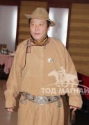 Дорнод аймгийн морин спорт уяачдын холбооны хүндэт тэргүүн Н. Ганбаатар: Моринд дуртай монгол эр хүн хаана ч хэзээ ч морь уях л юм билээ