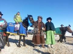 Уралдаанч Ж.Чойжилсүрэн: Стандартын бус малгайг өмсөөгүй нь дээр