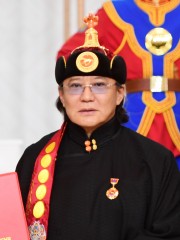 П.Батсайхан